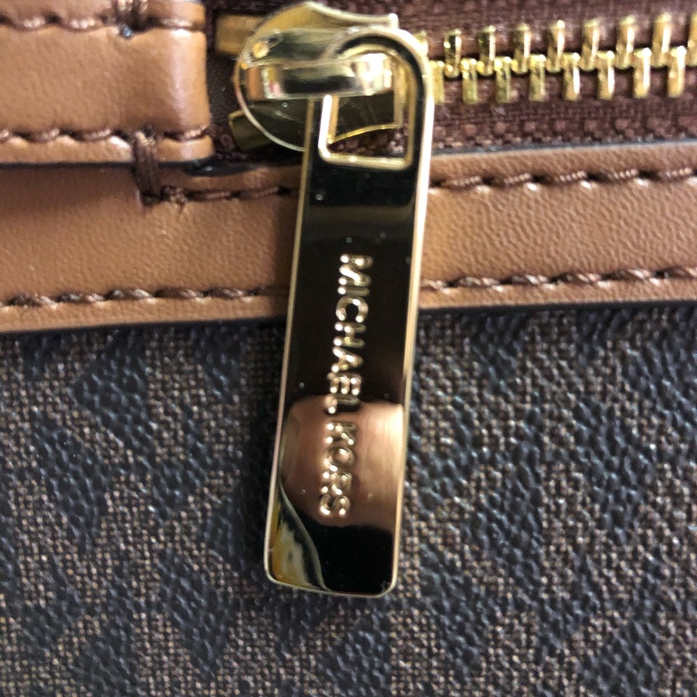 Michael Kors Kenly tote NWT - Picture 4 of 6